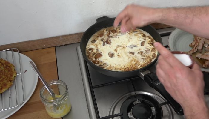 Mit Salz und Pfeffer abschmecken (286.76).