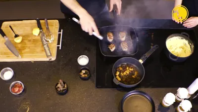 Kalbsmedaillons mit Morchelsoße & Zitronenkartoffelpüree