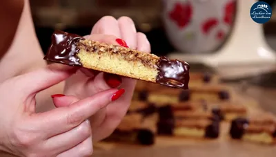Omas fluffige Nussecken Rezept: Schritt-für-Schritt Anleitung