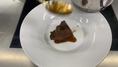 Geschmorte Ochsenbäckchen Rezept: Zart & Saftig