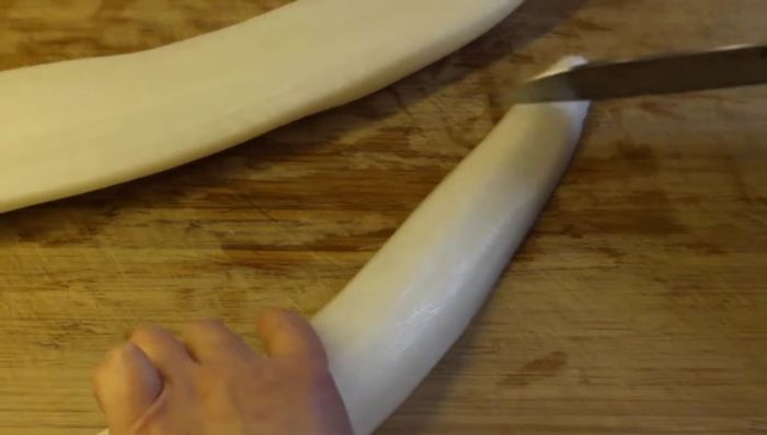 Das Gericht gelegentlich umrühren und nach Bedarf Brühe nachgießen.