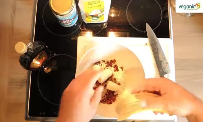 Banane hinzufügen (entweder in Stücke geschnitten oder püriert).