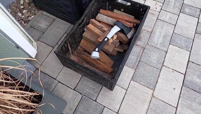 Weitere 15 Minuten köcheln lassen.