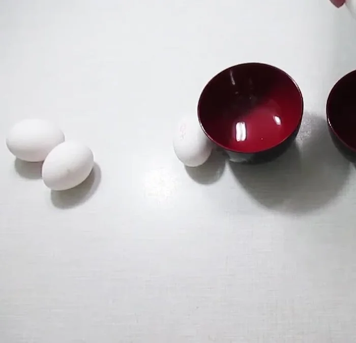 Eigelb vom Eiweiß trennen (86.66)