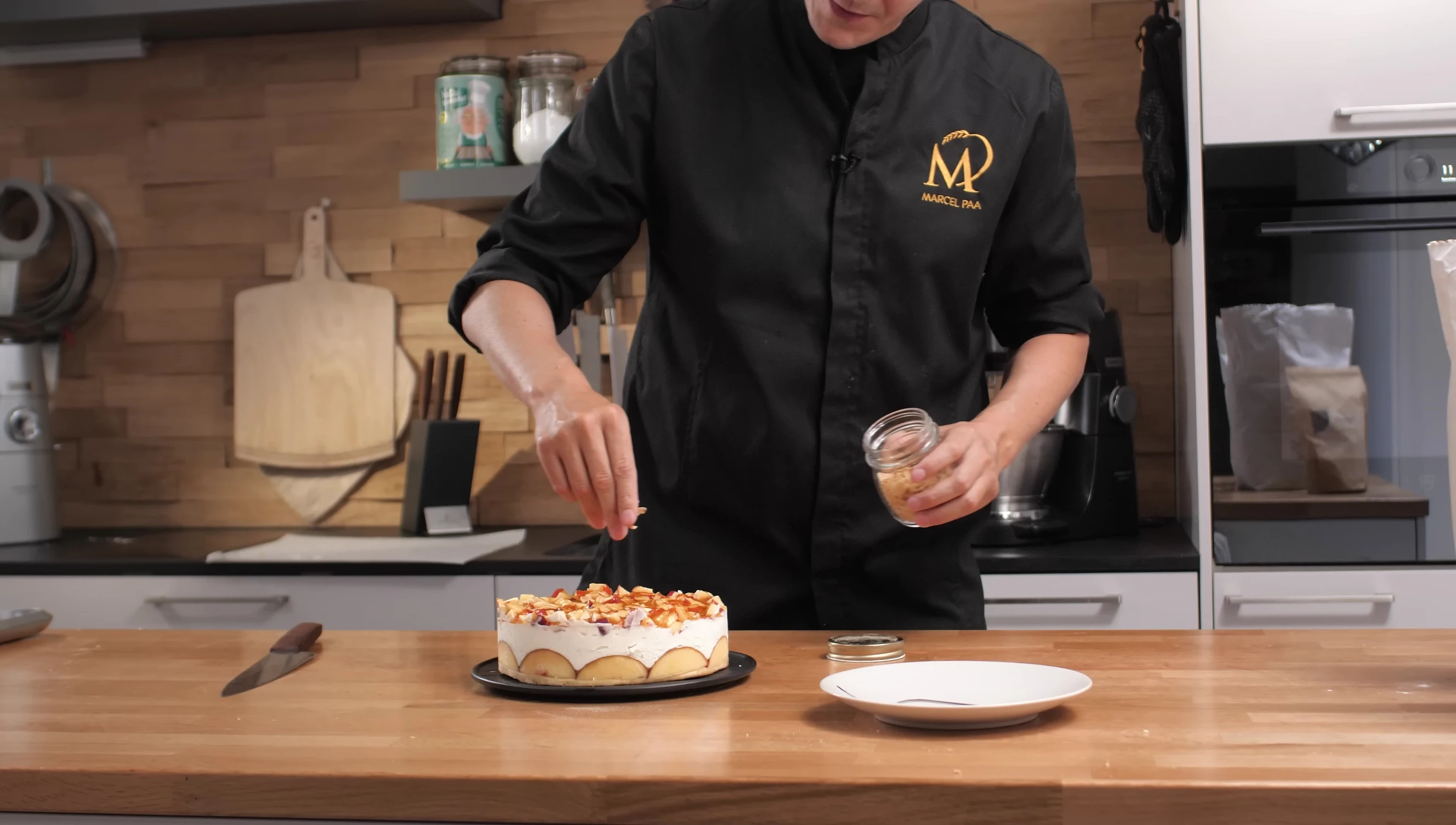 Pfirsich-Sahne-Quarktorte: Rezept & Videoanleitung Pfirsich-Sahne-Quarktorte: Rezept & Videoanleitung