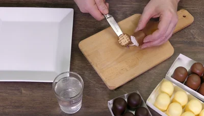 Schokokuss-Torte Rezept: Einfacher Naked Cake selber backen