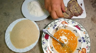 Alt Wiener Backfleisch: Rezept für paniertes Rindfleisch mit Kartoffelsalat