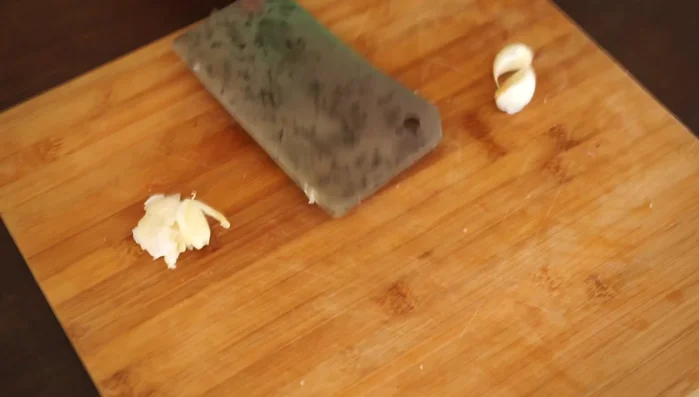 Galakras zerdrücken, töten und hacken.