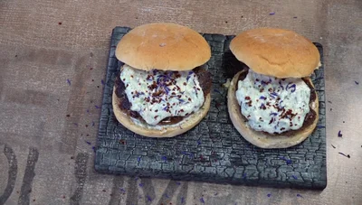 Mega-leckeres Köfte-Burger Rezept mit Knoblauch-Minze Joghurt Soße