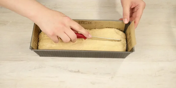 Mit Haferflocken bestreuen (optional).