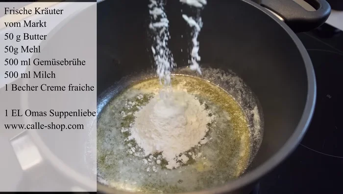 50g Butter in einem Topf schmelzen. 50g Mehl hinzufügen und unter ständigem Rühren anschwitzen, um Klumpenbildung zu vermeiden. (54-67.479)