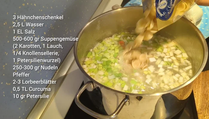 Nudeln (ca. 250-300g) hinzufügen.