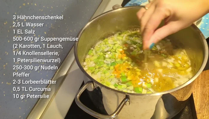 Aufkochen lassen und 7-8 Minuten köcheln lassen.
