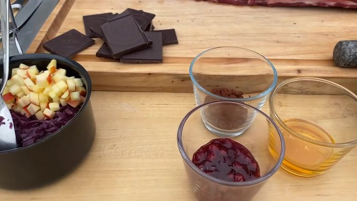 Kirschholzplanke vorbereiten.