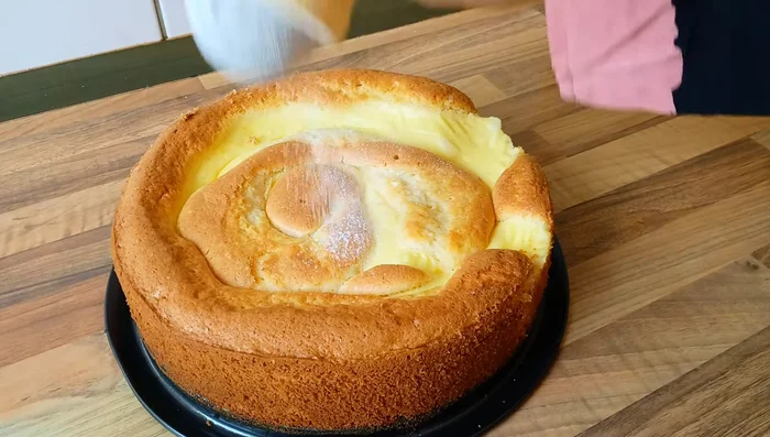 Bei 180°C (Ober-/Unterhitze) 20-30 Minuten backen.