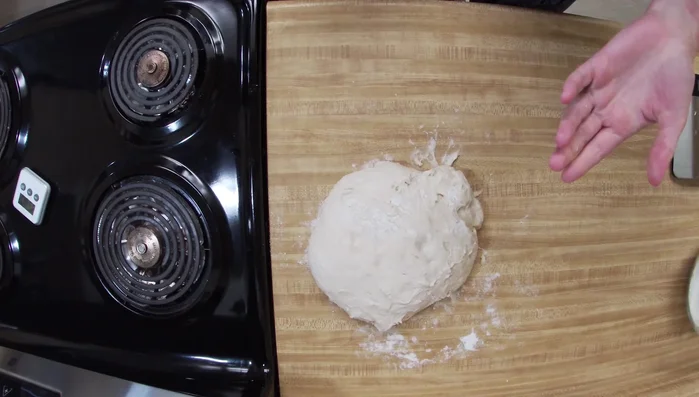 Teig in 80g-Portionen teilen. (755.56)