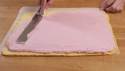 Himbeer-Biskuitrolle: Rezept & Anleitung - Einfach & Lecker!