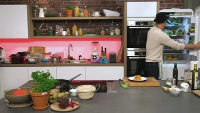 Knusprige Pastinaken-Karottenpuffer: Rezept mit Apfelkompott